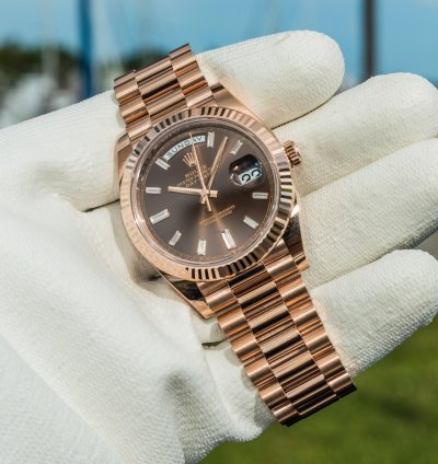Rolex Day-date 40 Unworn 2023 Day-date 40mm Chocolate Baguette 228235
