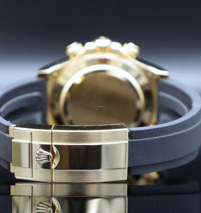 Rolex Daytona Oysterflex - 2021 - Black Dial - Yellowgold - Fullset