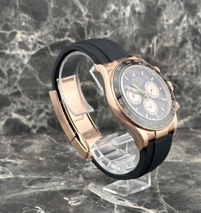 Rolex Daytona Oysterflex Everose Gold Bright Black Dial Sundust Subdials 126515ln