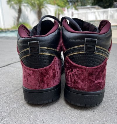 Nike Sb Dunk High Bloody Sunday