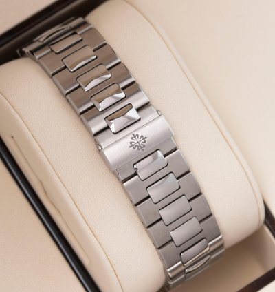 Patek Philippe Nautilus Travel Time