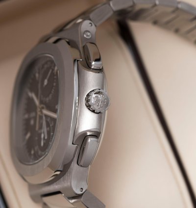 Patek Philippe Nautilus Travel Time
