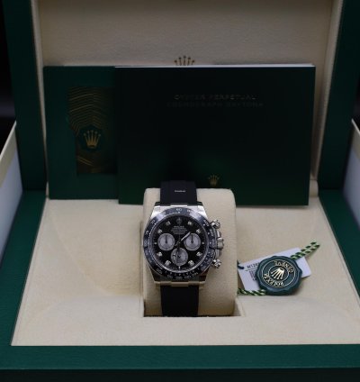 Rolex Daytona Oysterflex Whitegold Black Diamond Dial - Stickers Unworn - 02 2025 - Fullset
