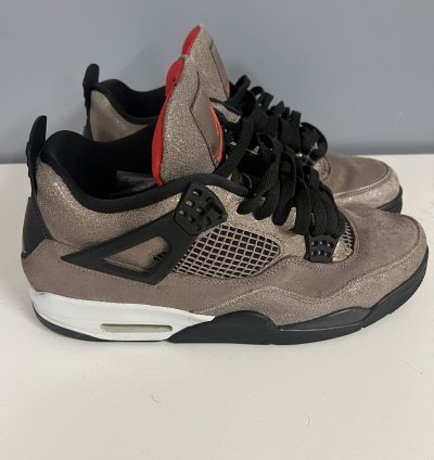 Jordan 4 Retro Taupe Haze
