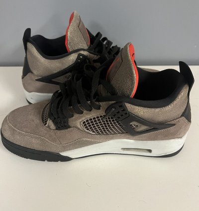 Jordan 4 Retro Taupe Haze