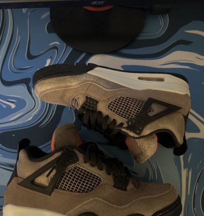 Jordan 4 Retro Taupe Haze
