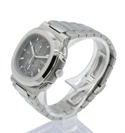 Patek Philippe Nautilus Travel Time Chronograph Mint Condition Full Set