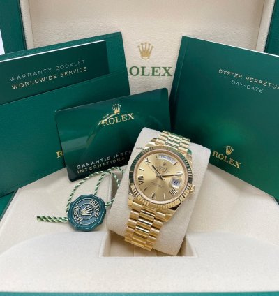 Rolex Day-date 40 Unworn Day-date 40mm 228238 Yellow Gold Presidential Bracelet Champagne Roman Dial