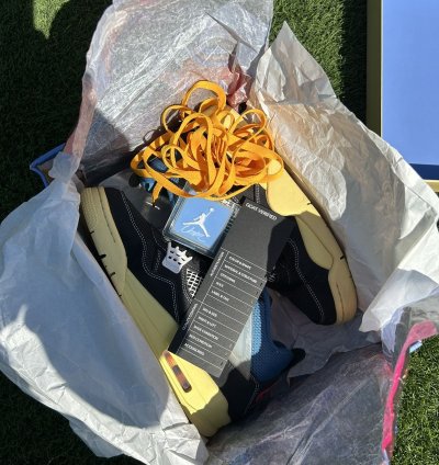 Jordan 4 Retro Union La Off Noir