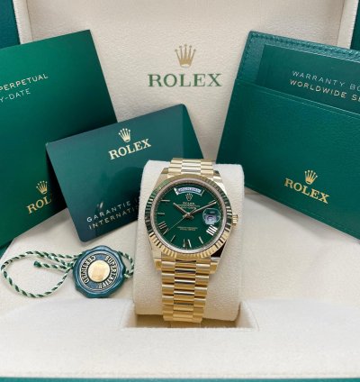 Rolex Day-date 40 Unworn Day-date 40mm 228238 Yellow Gold Presidential Bracelet Green Roman Dial