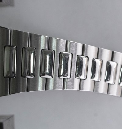 Patek Philippe Nautilus Unpolished Papers Nautilus Comet 3710 1a Black Roman 42mm