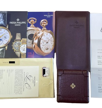 Patek Philippe Nautilus Unpolished Papers Nautilus Comet 3710 1a Black Roman 42mm