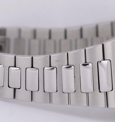 Patek Philippe Nautilus Unpolished Papers Nautilus Comet 3710 1a Black Roman 42mm