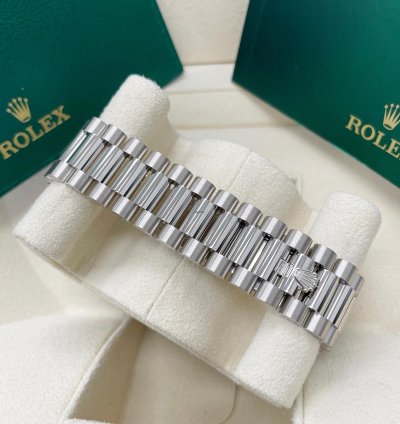 Rolex Day-date 40 Unworn Day-date 40mm 228239 White Gold Meteorite Baguette Diamond Dial President Bracelet