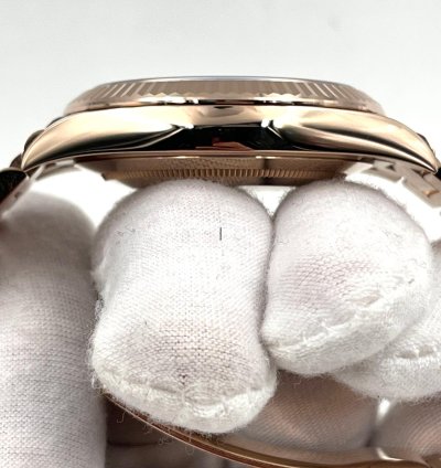 Rolex Day-date 40 Unworn Day-date 40mm Eisenkiesel Diamond Dial Rose Gold Bracelet 228235 Box Papers 2024
