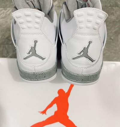 Jordan 4 Retro White Oreo 2021
