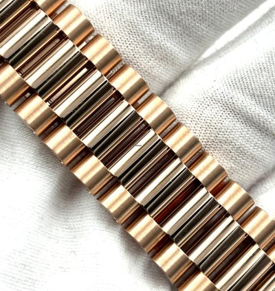 Rolex Day-date 40 Unworn Day-date 40mm Green Roman Dial Rose Gold Bracelet 228235 Box Papers 2024