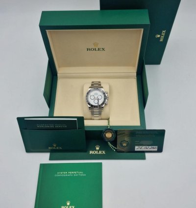 Rolex Daytona Panda 40 Automatik Ungetragen 126500ln Papers Box