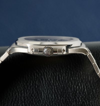 Patek Philippe Nautilus White Gold 2022 Box And Papers