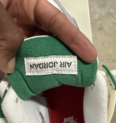 Jordan 4 Sb Pine Green