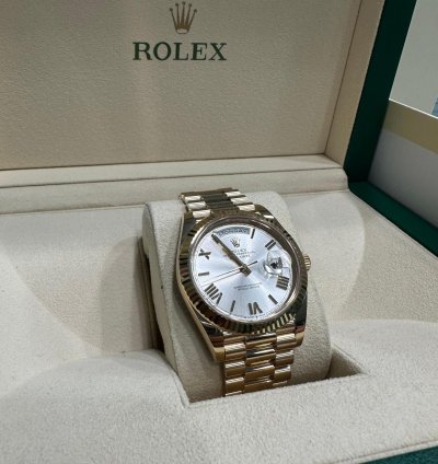 Rolex Day-date 40 Unworn Full Set 2021