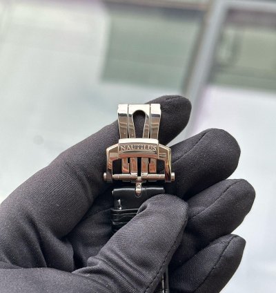 Patek Philippe Nautilus White Gold Box Papers 2007 Rubber Strap