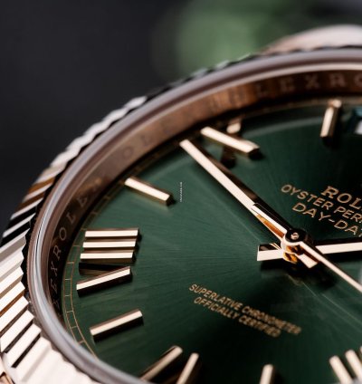 Rolex Day-date 40 Unworn Full Set 228235