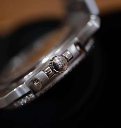 Patek Philippe Nautilus White Gold Diamond Automatic Watch 40mm
