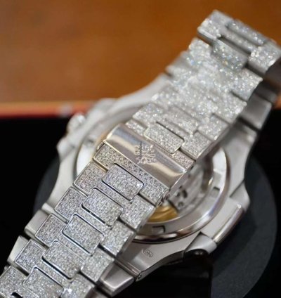 Patek Philippe Nautilus White Gold Diamond Automatic Watch 40mm