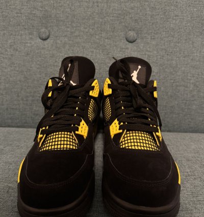 Jordan 4 Thunder