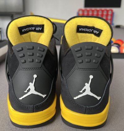 Jordan 4 Thunder 2023 Worn Once
