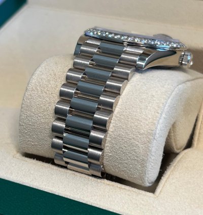 Rolex Day-date 40 Unworn White Gold Day-date Presidential Black Baguette Dial Diamond Bezel 228349rbr