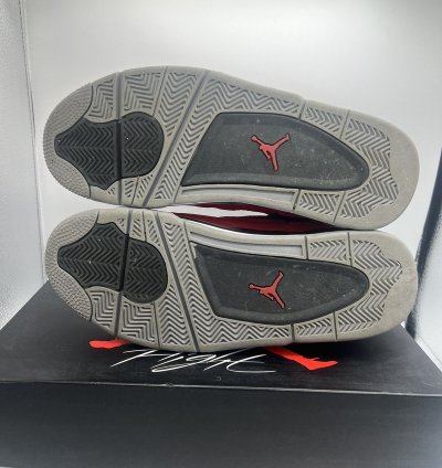 Jordan 4 Toro Bravo