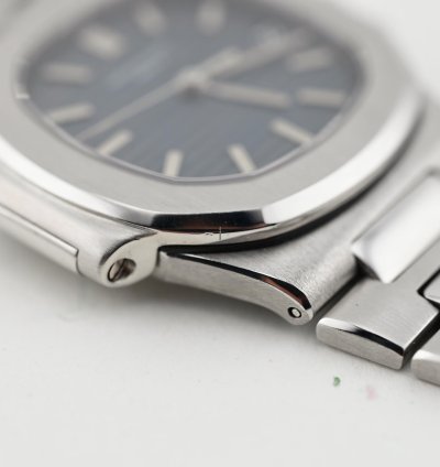 Patek Philippe Nautilus With Extract