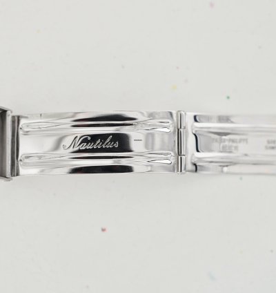Patek Philippe Nautilus With Extract