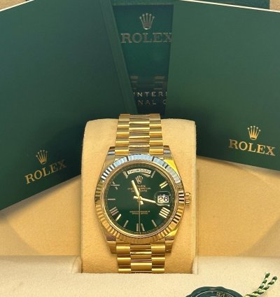 Rolex Day-date 40 Unworn Yellow Gold Day-date 40 Presidential Green Dial 228238 Full Stickers