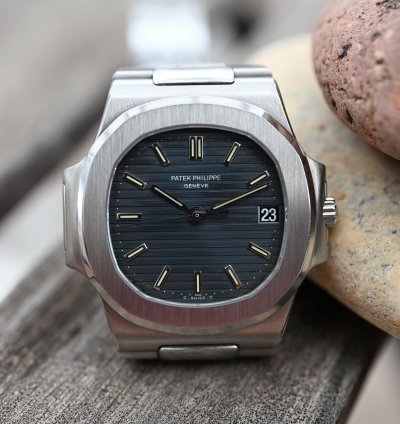 Patek Philippe Nautilus With Extract