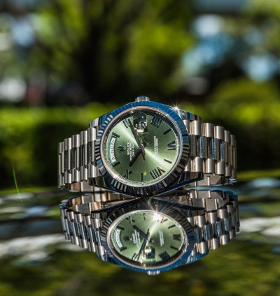 Rolex Day-date 40 White Gold - Olive Green Dial