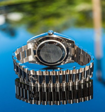 Rolex Day-date 40 White Gold - Olive Green Dial