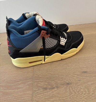 Jordan 4 Union Off Noir