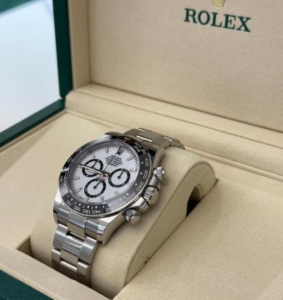 Rolex Daytona Panda White Nuovo 2025 Aprile New Model Full Set Con Documenti Scatola Rolex