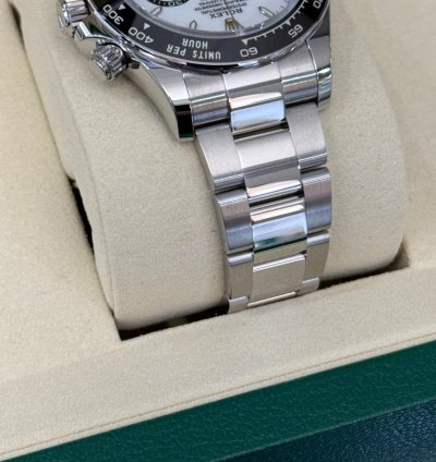 Rolex Daytona Panda White Nuovo 2025 Aprile New Model Full Set Con Documenti Scatola Rolex