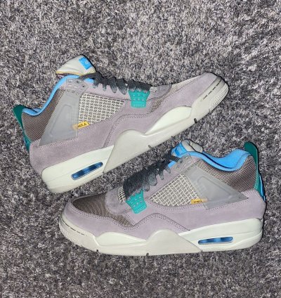 Jordan 4 Union Taupe Haze