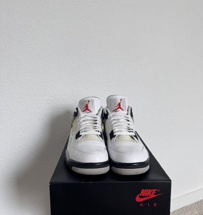 Jordan 4 White Cement