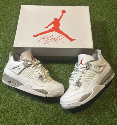 Jordan 4 White Oreo
