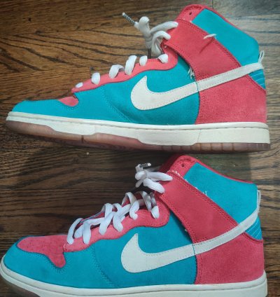 Nike Sb Dunk High Premium Bloody Gums