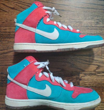 Nike Sb Dunk High Premium Bloody Gums