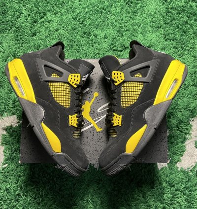 Jordan 4 Yellow Thunder
