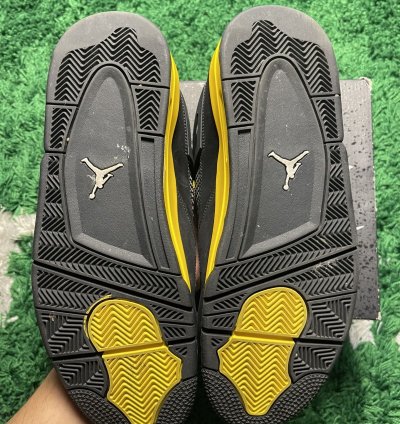 Jordan 4 Yellow Thunder