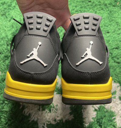 Jordan 4 Yellow Thunder